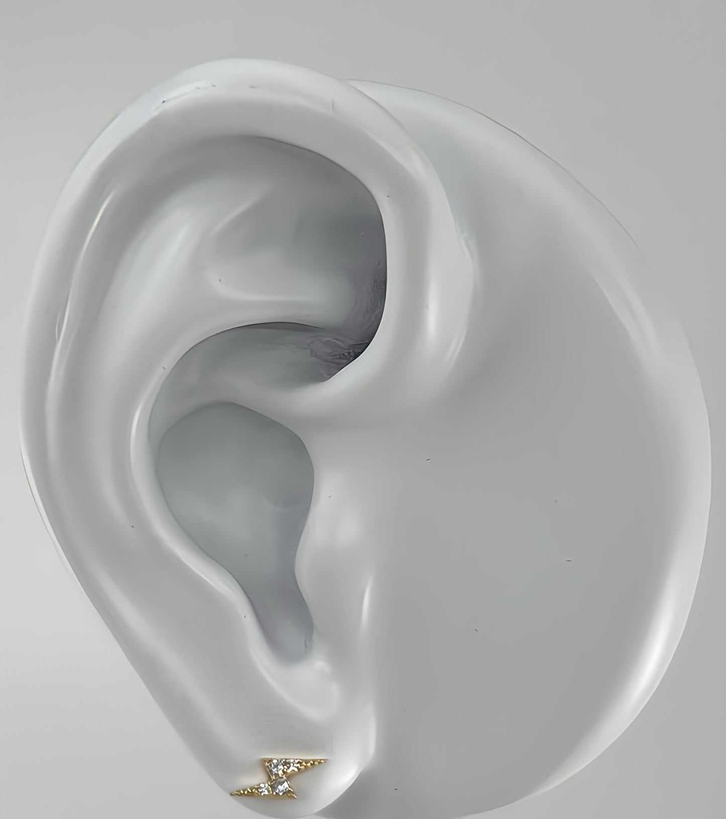 Zirconia lighting stud earrings
