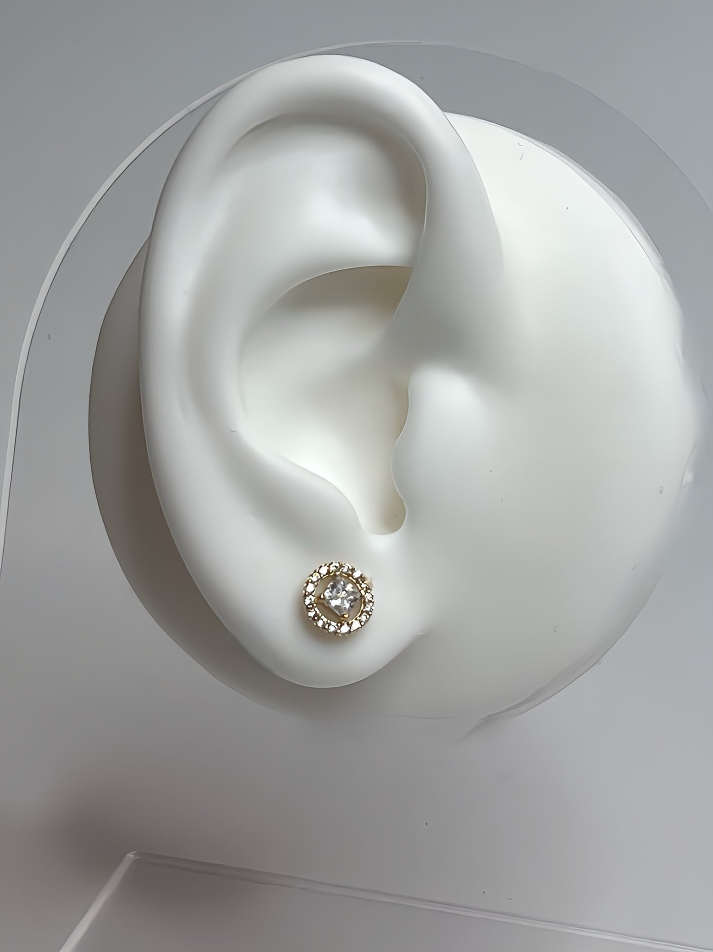 Zirconia round earrings