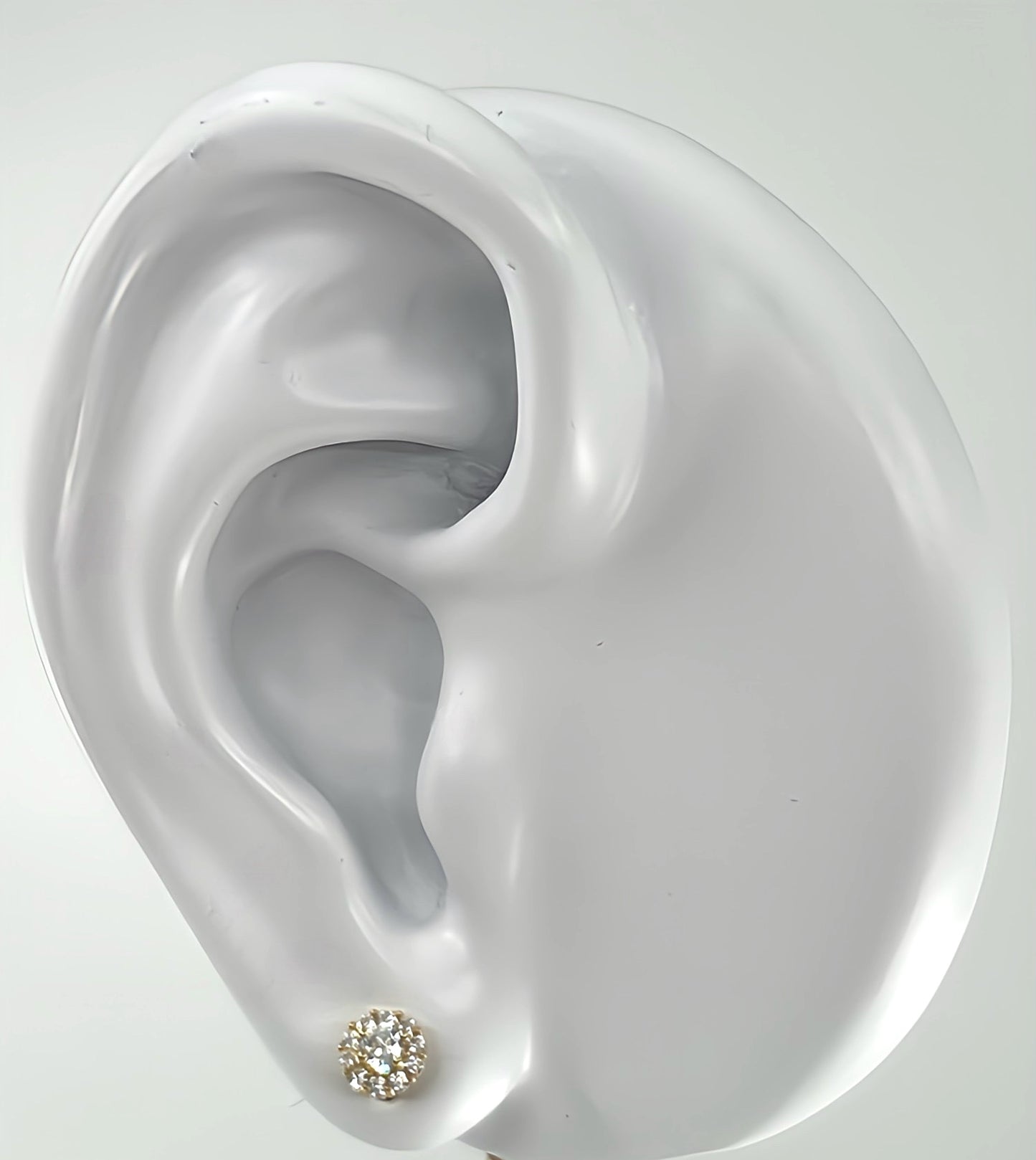 Zirconia round frame stud earrings