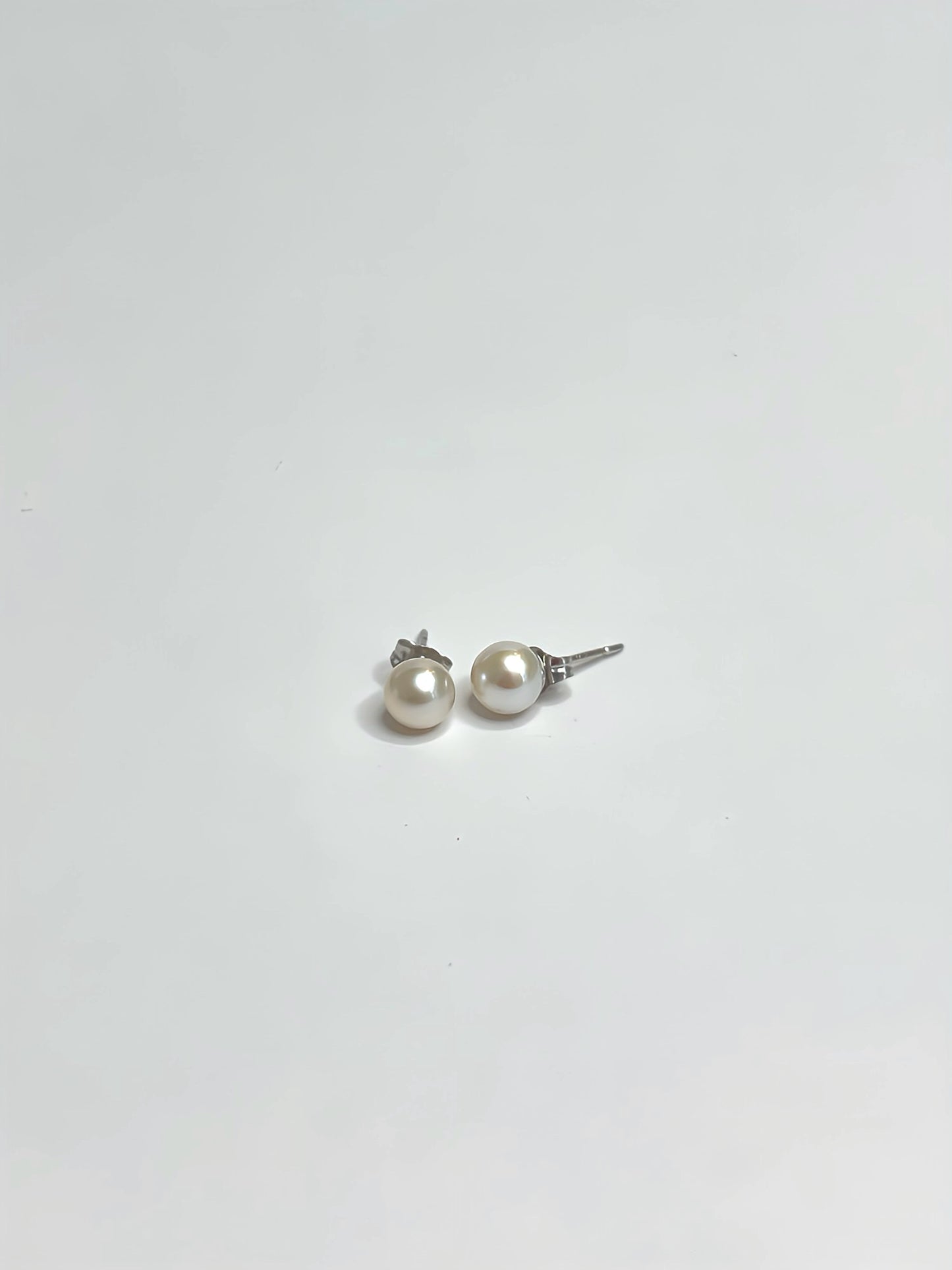 Pearl earrings