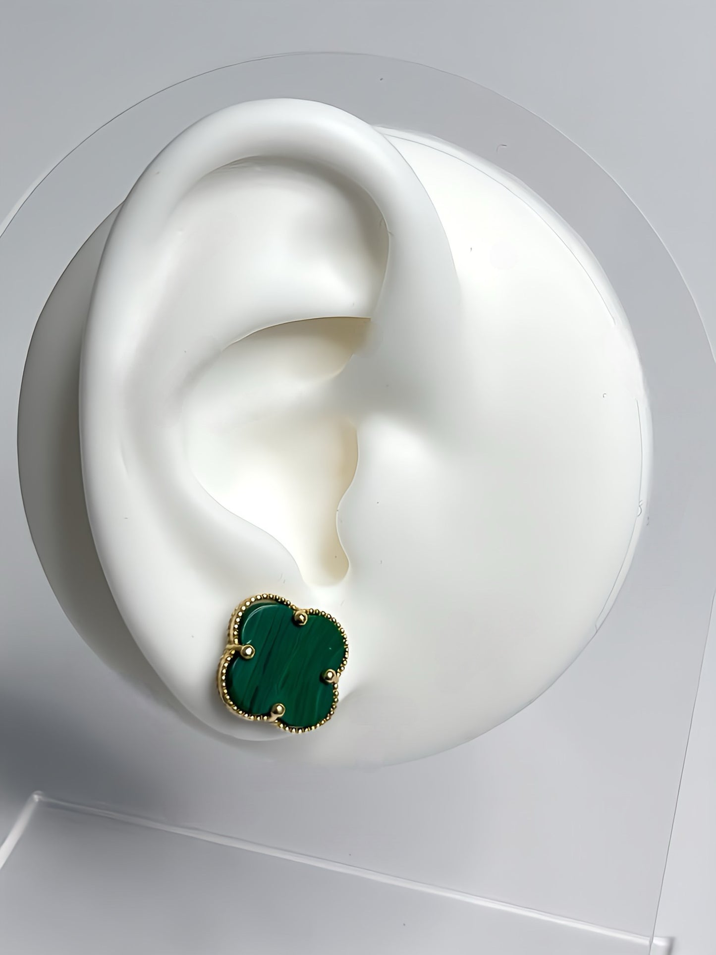Green clover earrings