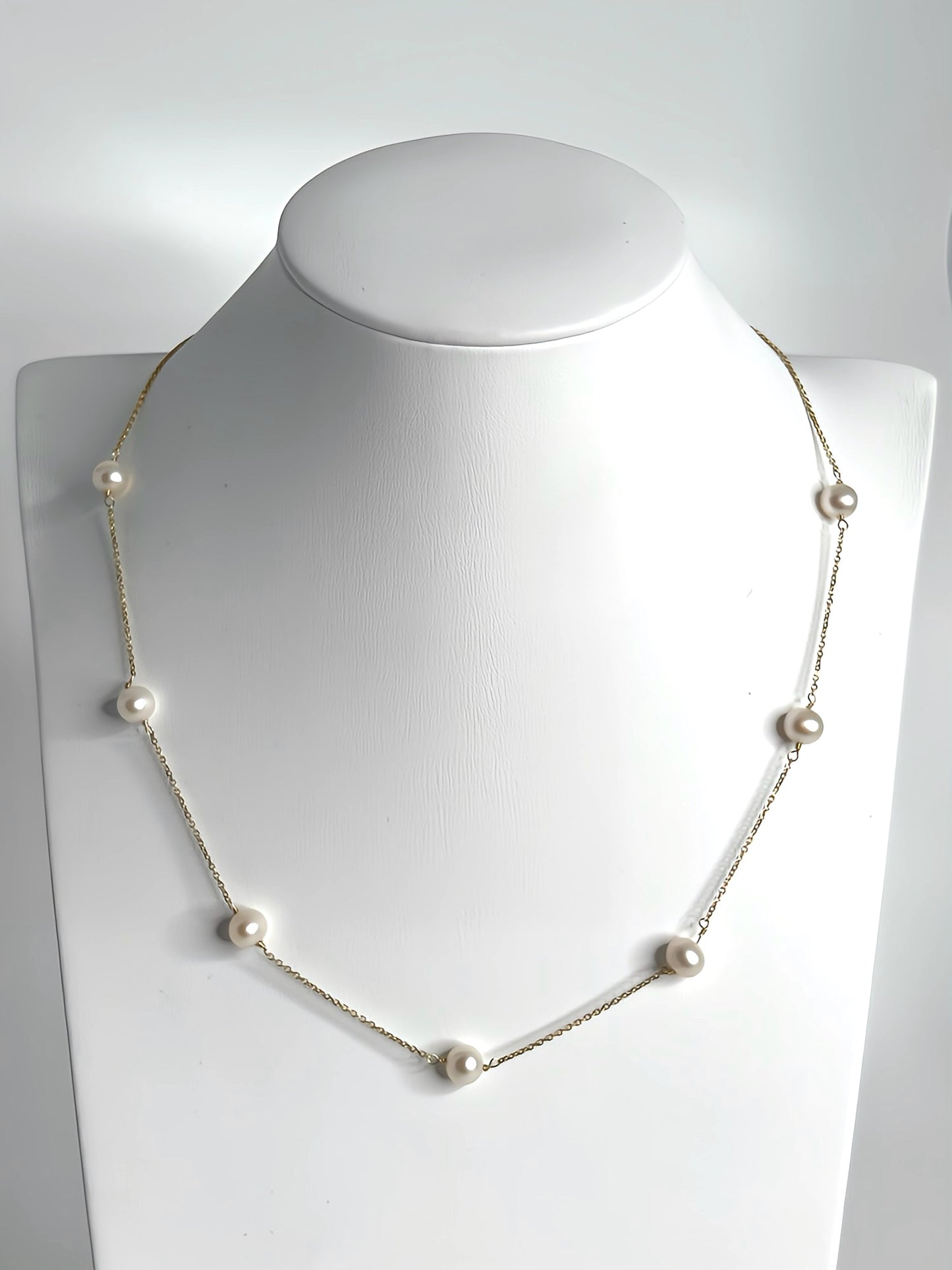 Pearl necklace