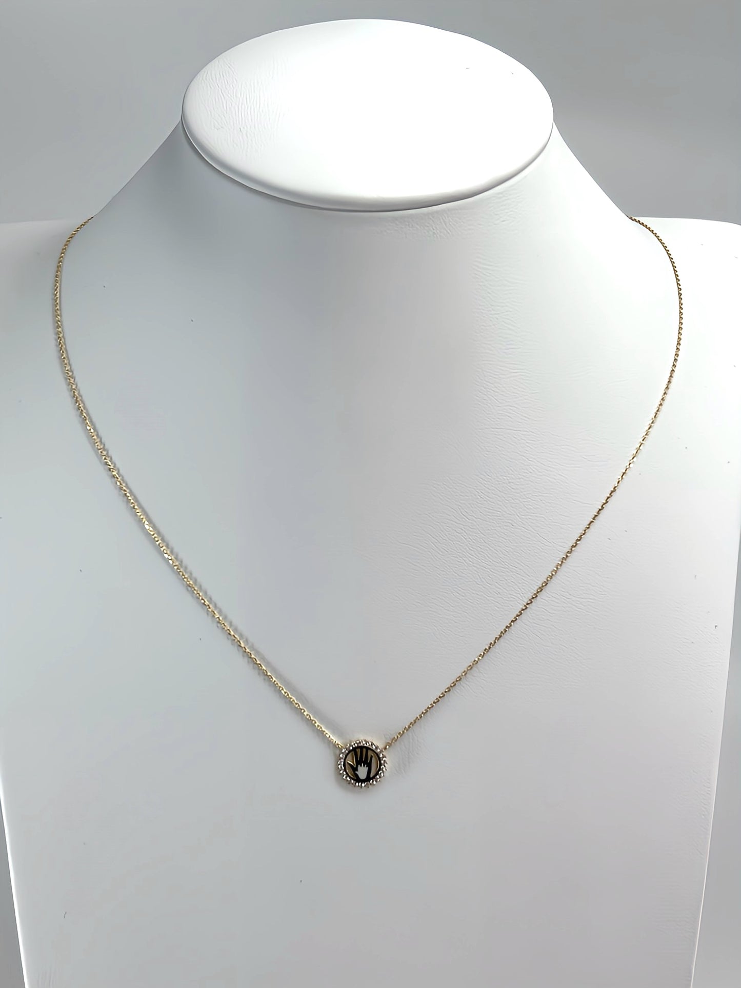 Hand necklace