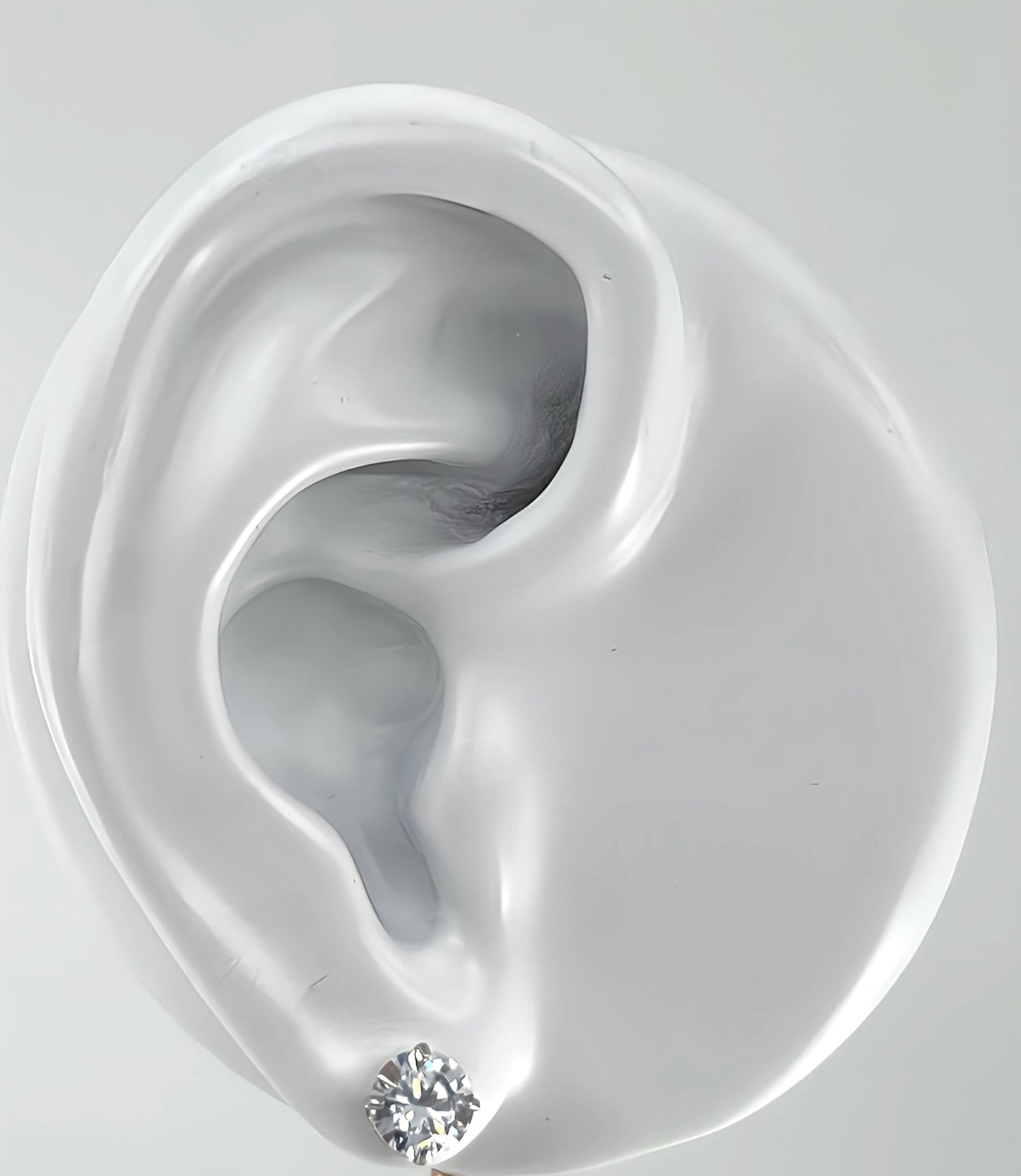 Cubic zirconia stud earrings