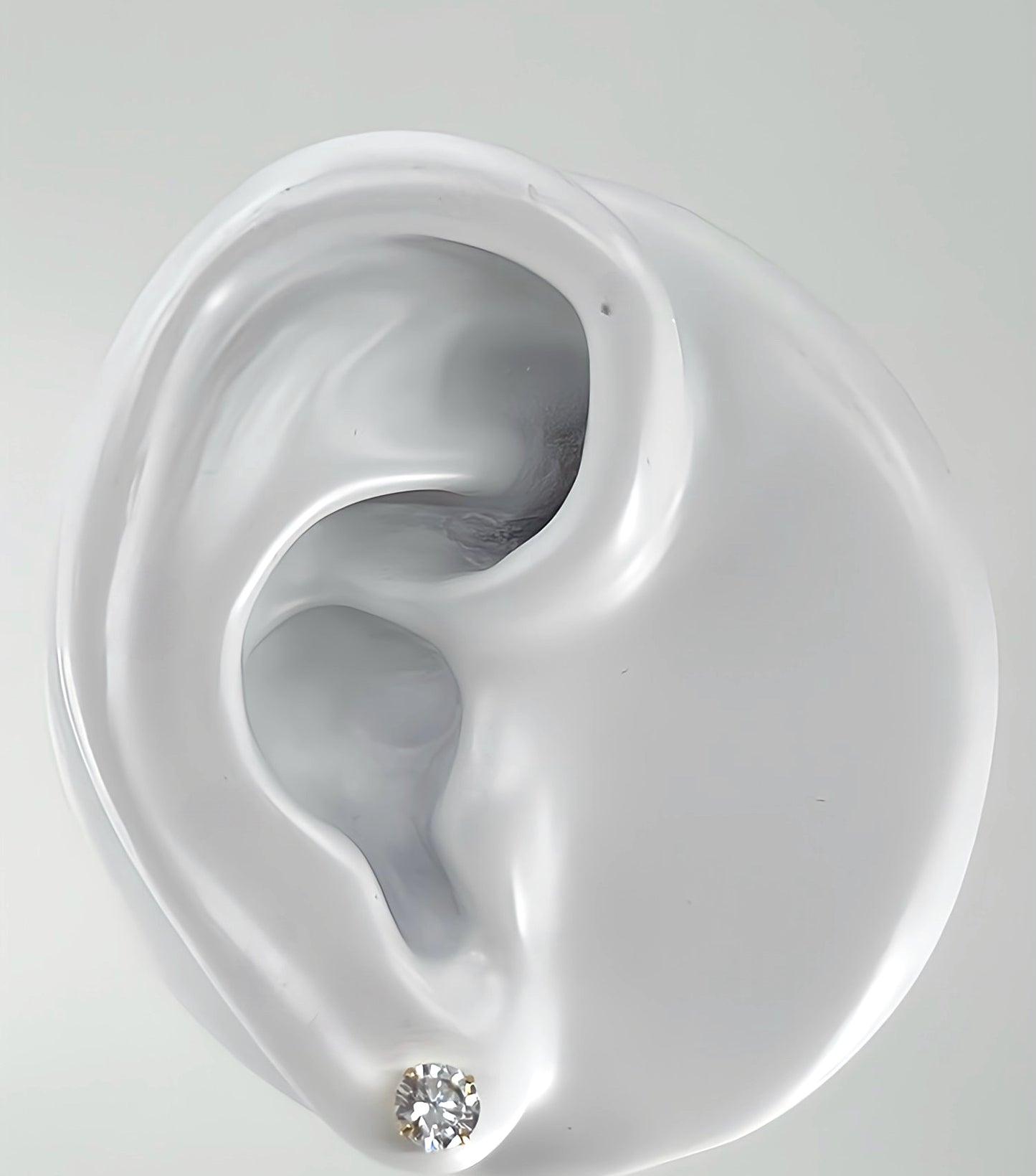Cubic zirconia stud earrings