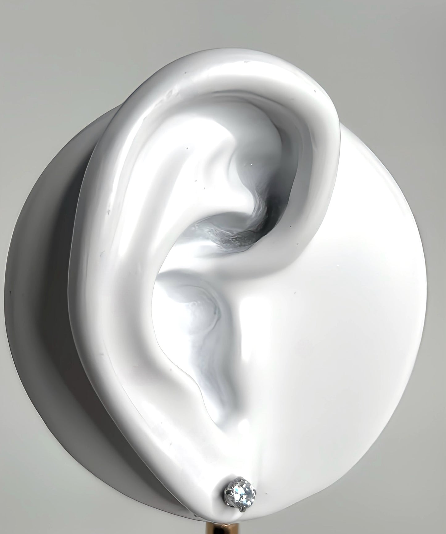 Cubic zirconia stud earrings